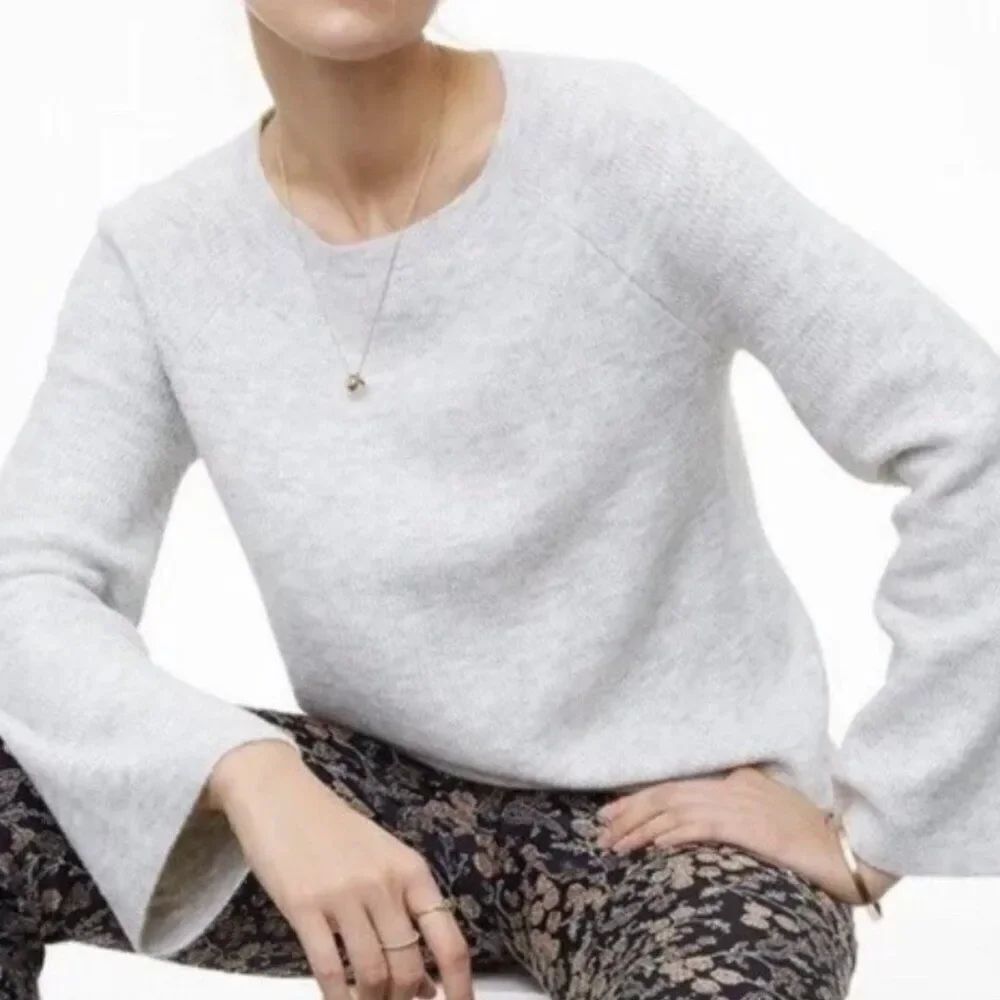 Moth x Anthropologie Flared Bell Sleeve Ribbed Knit Sweater Cream Heathered in L